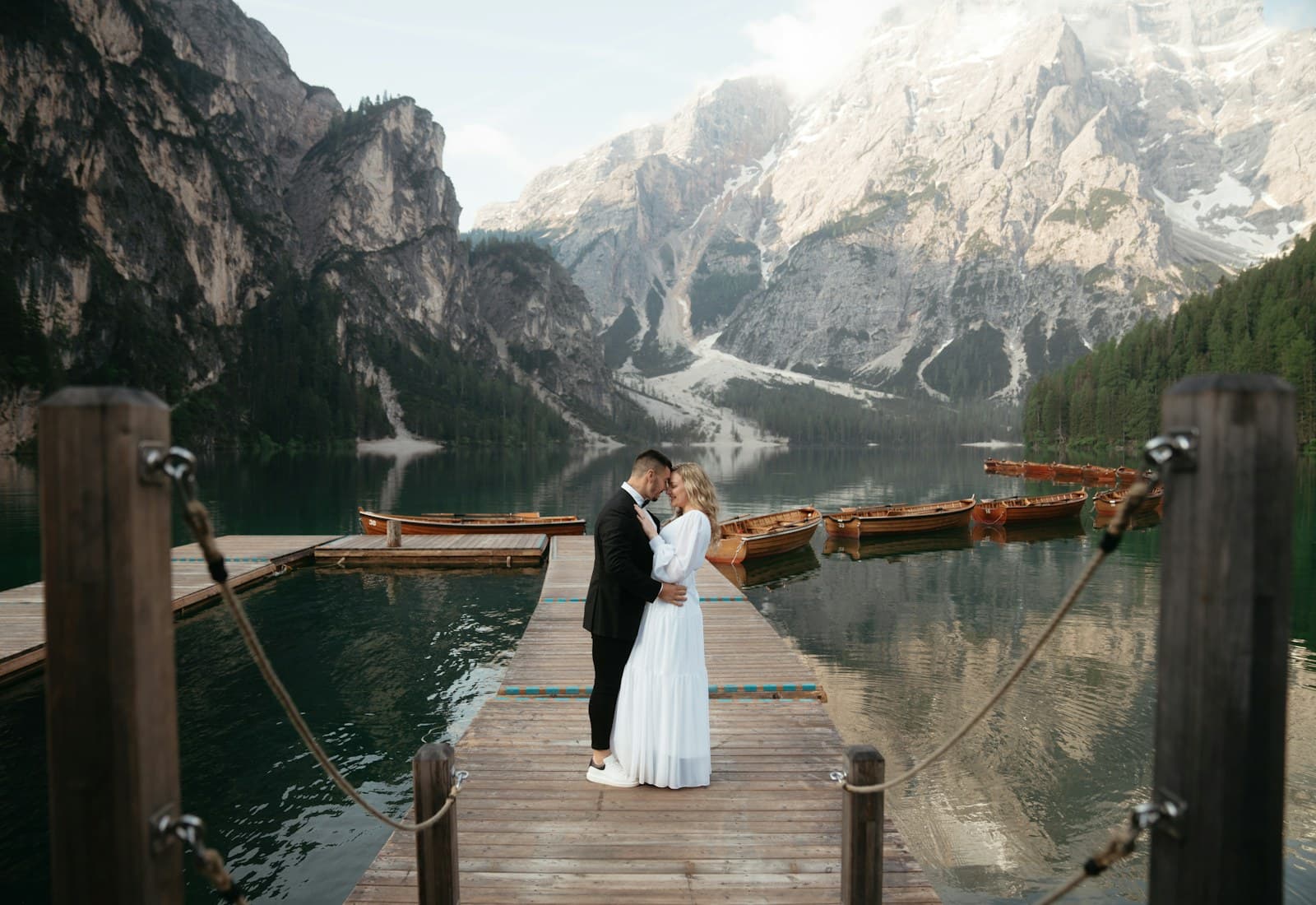 Elopement visual direction